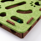 Felt Ball Puzzle Cat Toy - detail